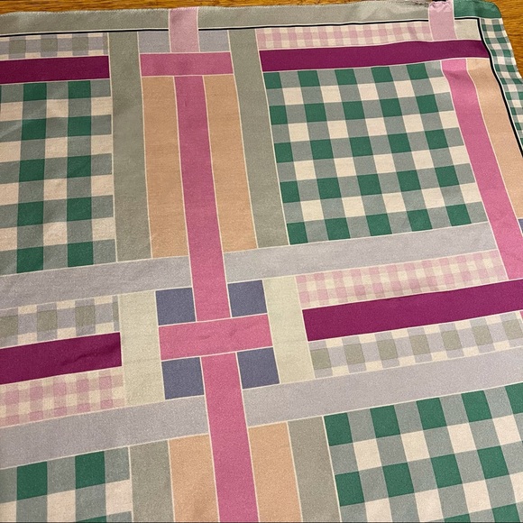 Plaid pastel Ann Taylor pure silk scarf - Picture 2 of 7